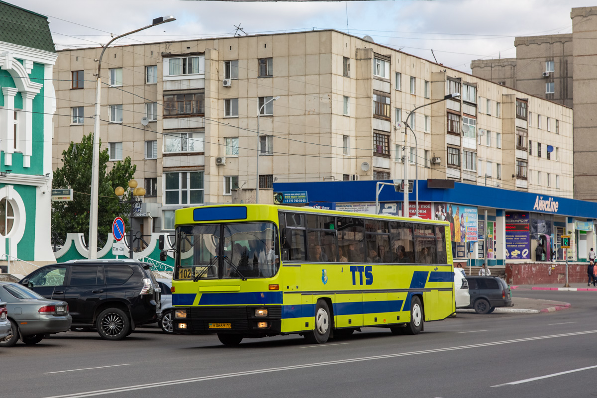 Костанайская область, Gräf & Stift 825 GSÜH290 M12 № H 0669 10 — Фото —  Автобусный транспорт