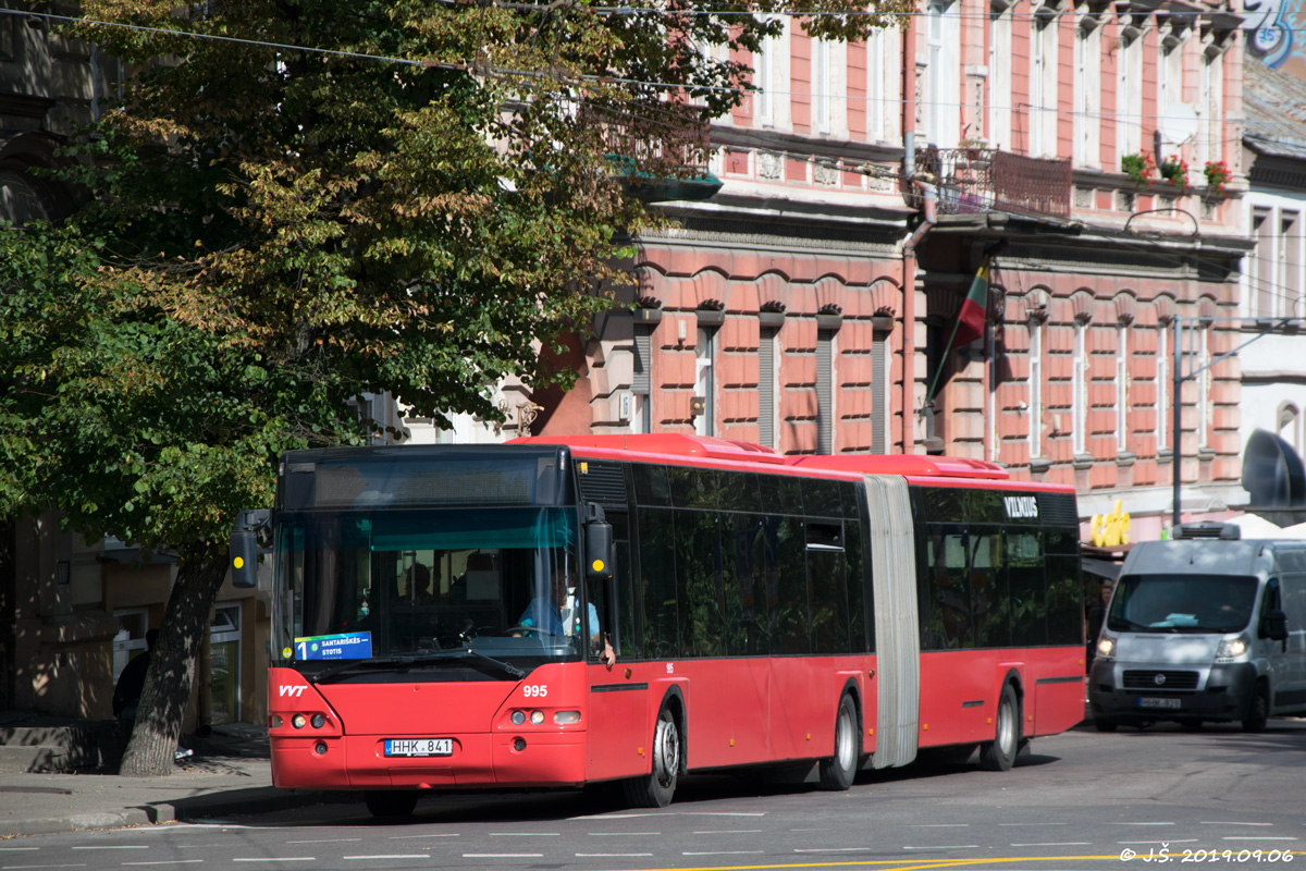 Litauen, Neoplan N4421/3 Centroliner Nr. 995