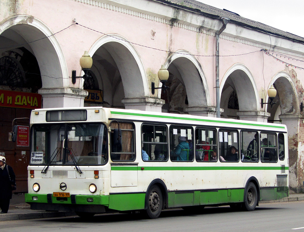 Тверская область, ЛиАЗ-5256.35 № АА 916 69