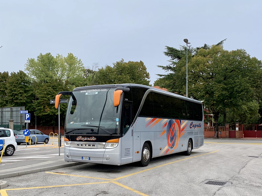 Italien, Setra S415HD Nr. EX 933RJ