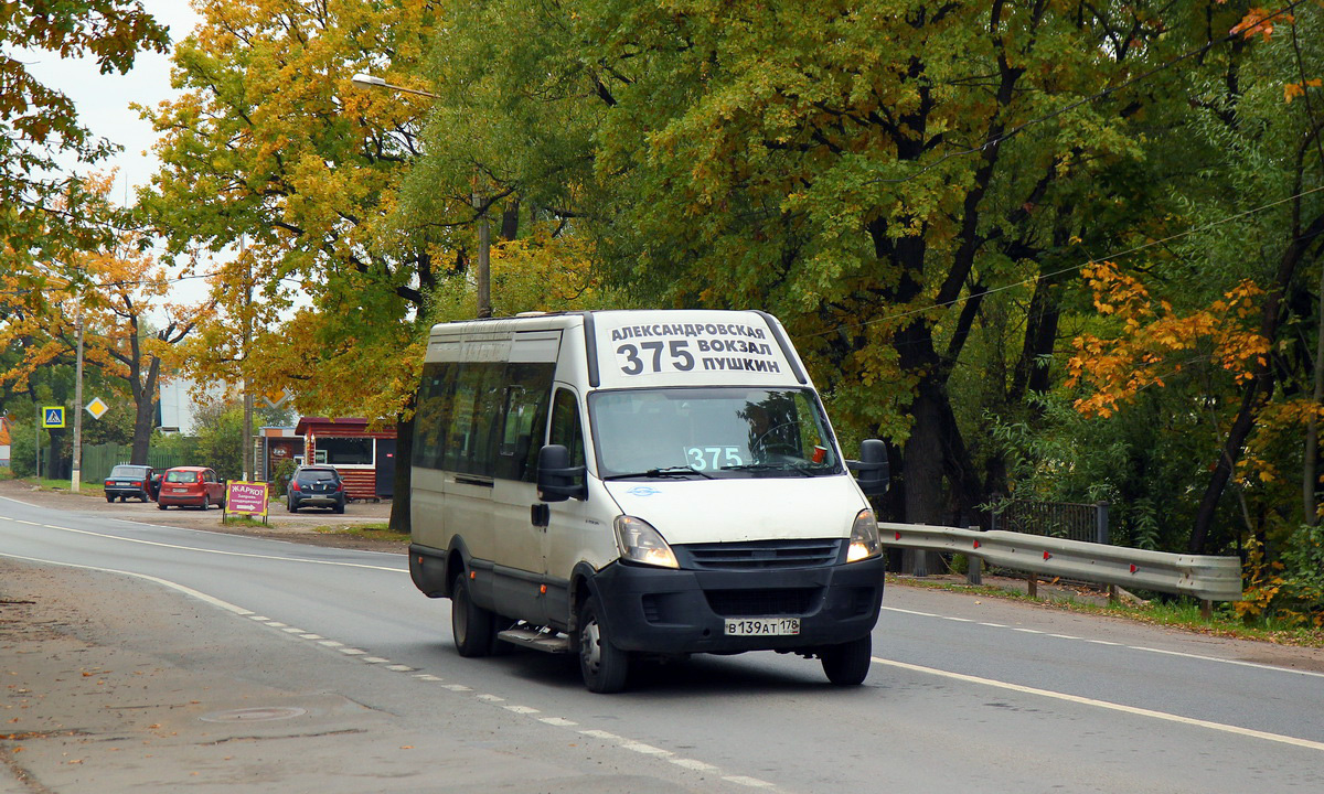 Санкт-Петербург, Нижегородец-2227UT (IVECO Daily) № В 139 АТ 178