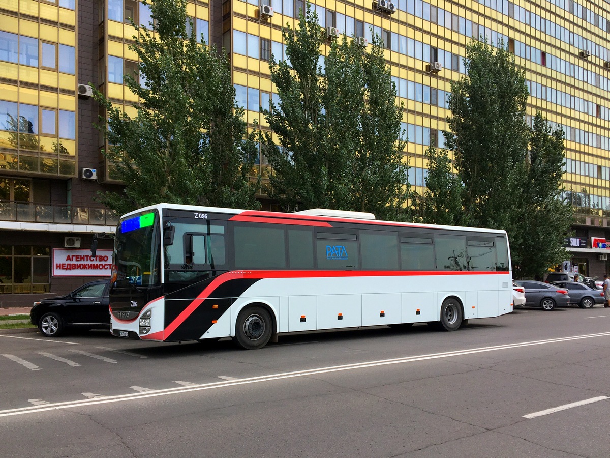 Астана, IVECO Crossway LINE 13M (СарыаркаАвтоПром) № Z096