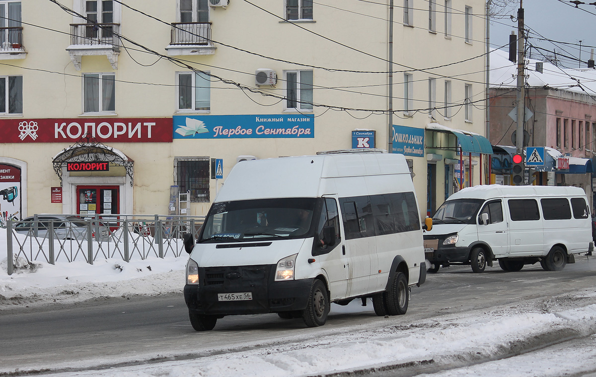 Obwód orenburski, Samotlor-NN-3236 (Ford Transit) Nr Т 465 ХЕ 56