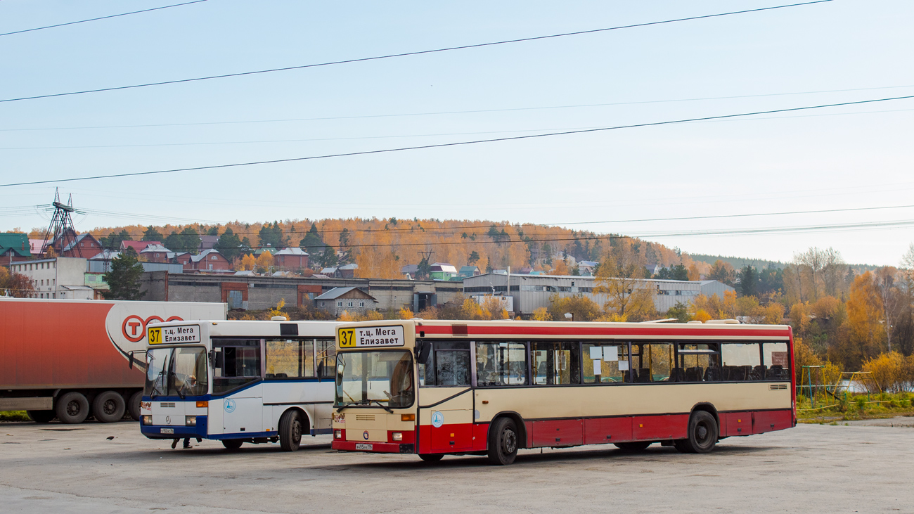 Свердловская область, Mercedes-Benz O405N (SAM) № А 495 ЕН 196