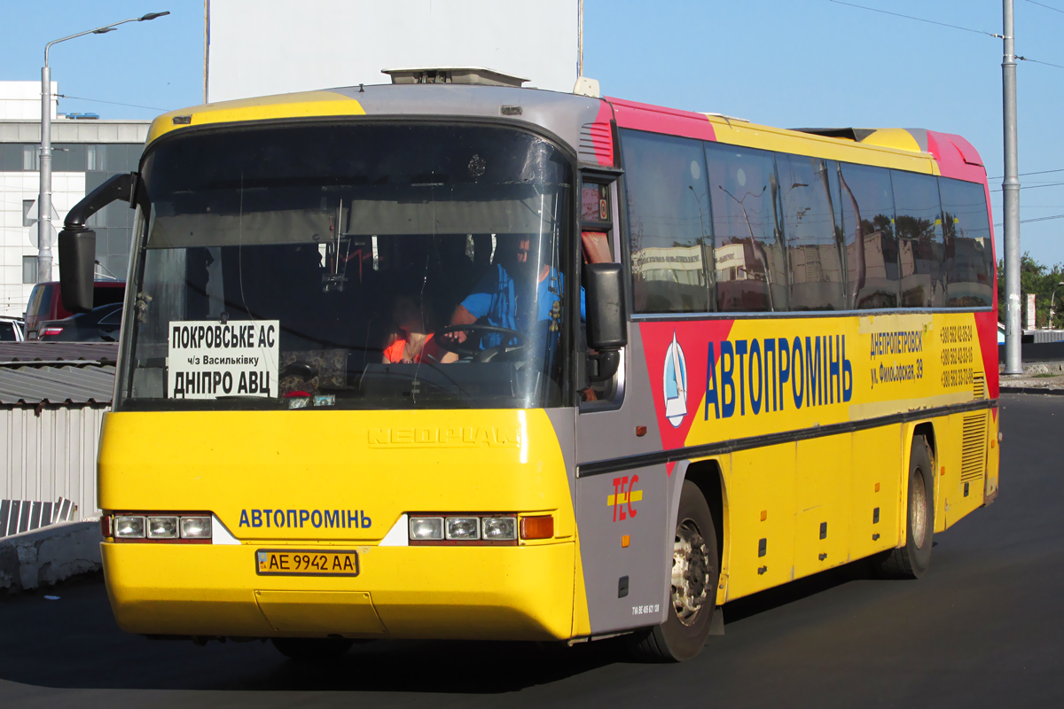 Днепропетровская область, Neoplan N316Ü Transliner № AE 9942 AA