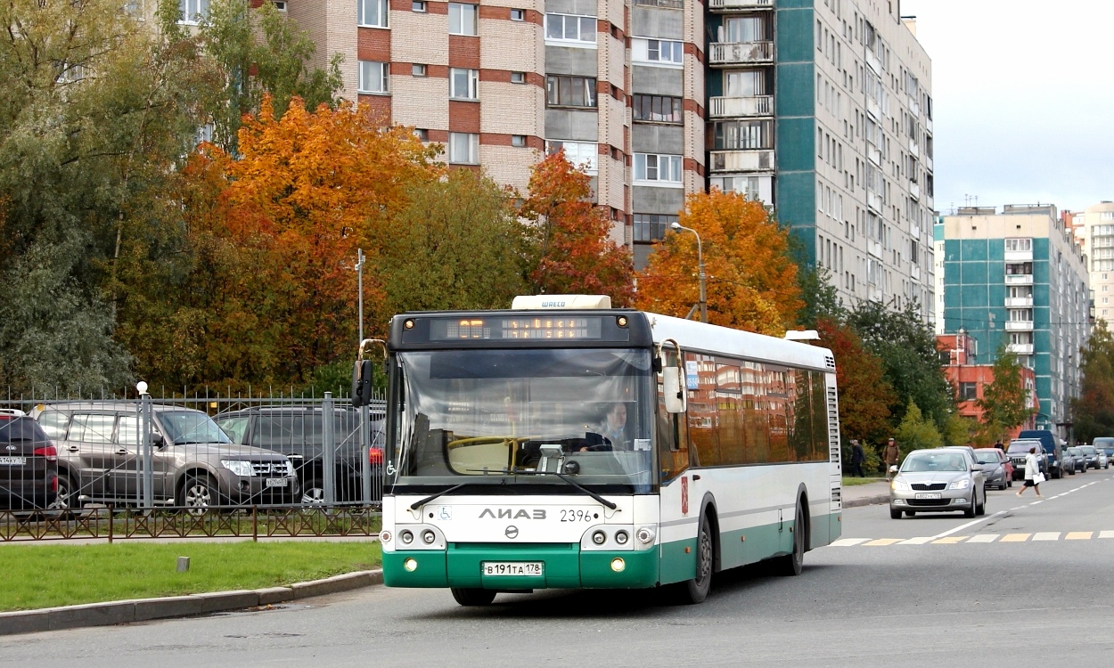 Sankt Petersburg, LiAZ-5292.60 Nr. 2396