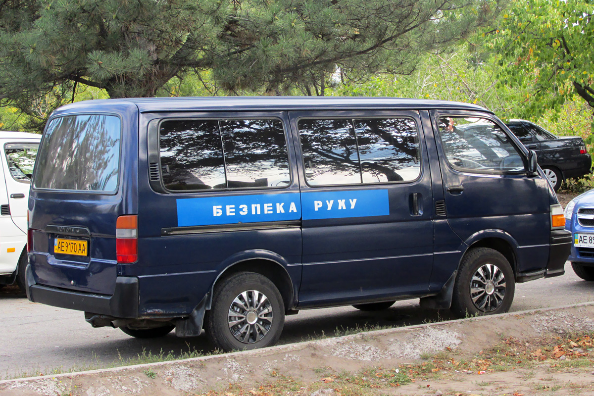 Днепропетровская область, Toyota HiAce LH104L № AE 9170 AA