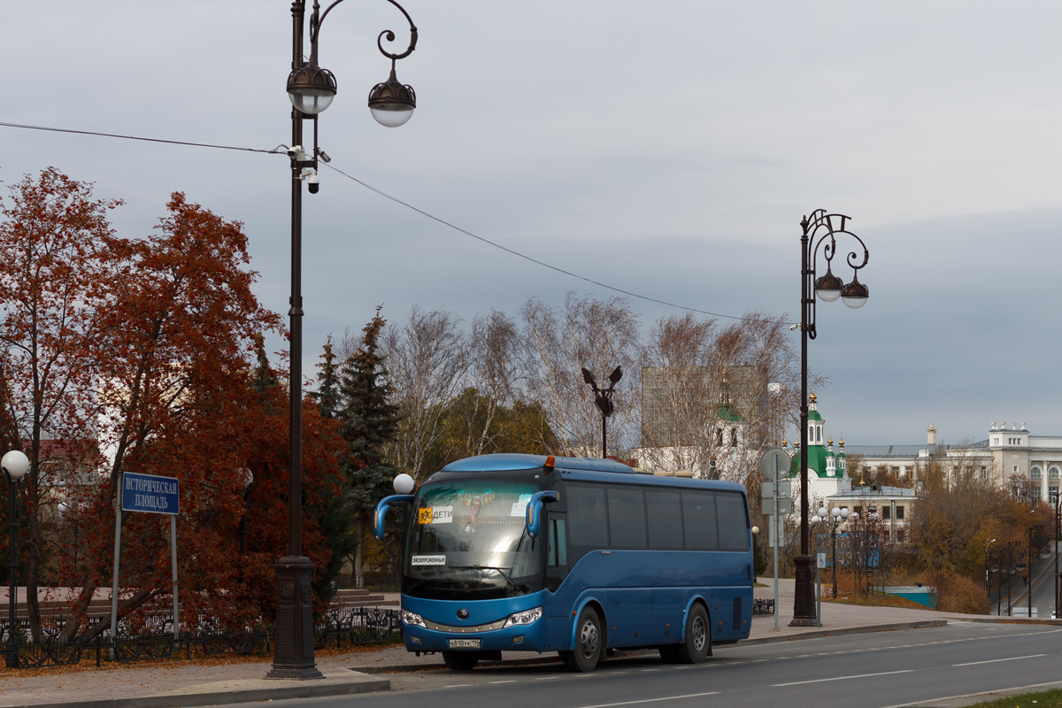 Свердловская область, Yutong ZK6899HA № А 810 УК 196