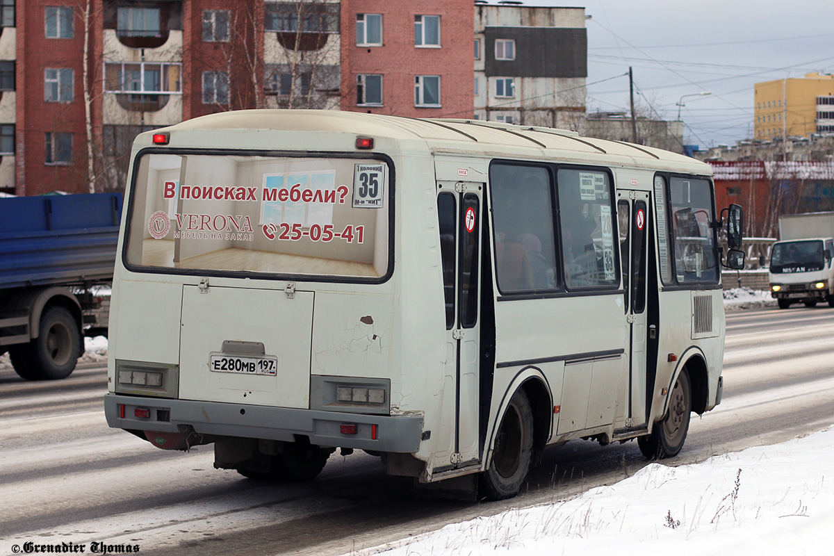 Саха (Якутия), ПАЗ-32053 № Е 280 МВ 197