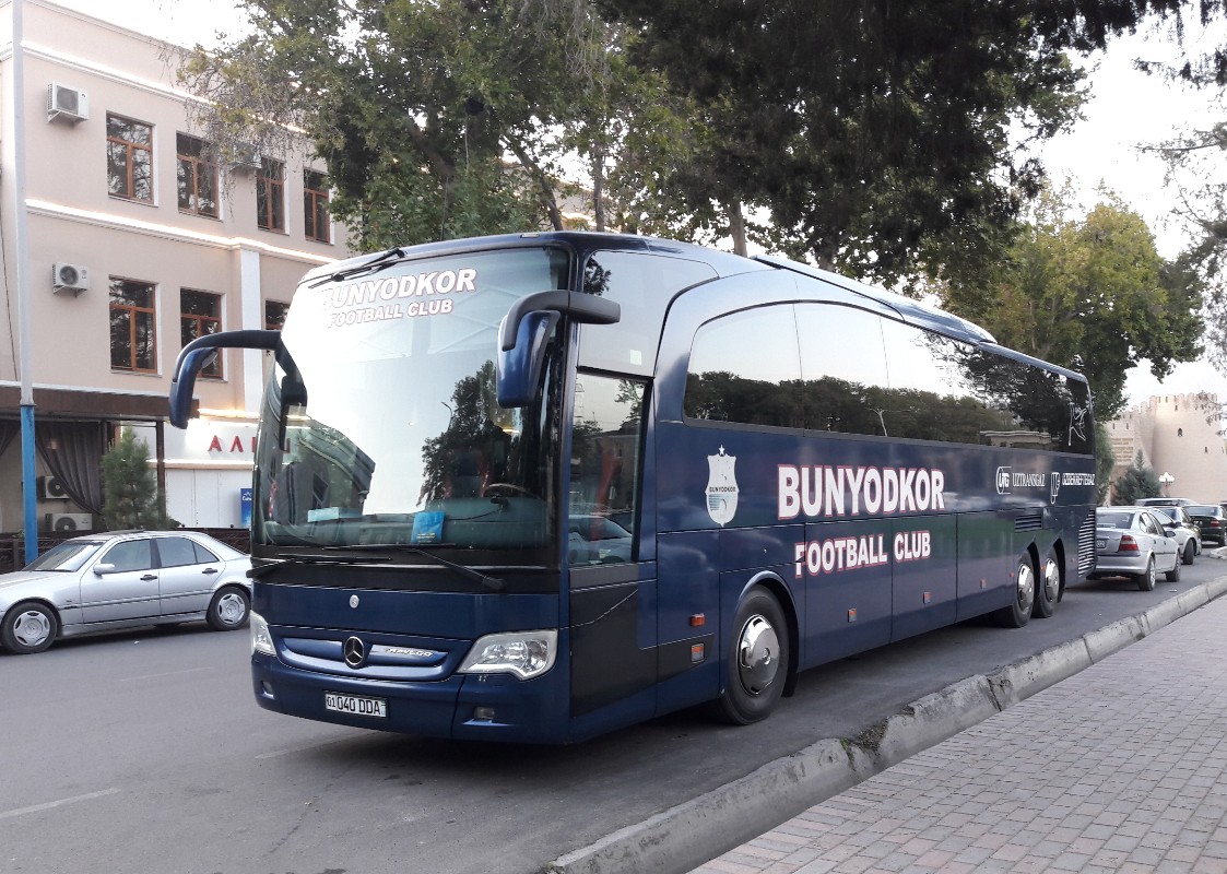Узбекистан, Mercedes-Benz Travego II L 17RHD № 01 040 DDA