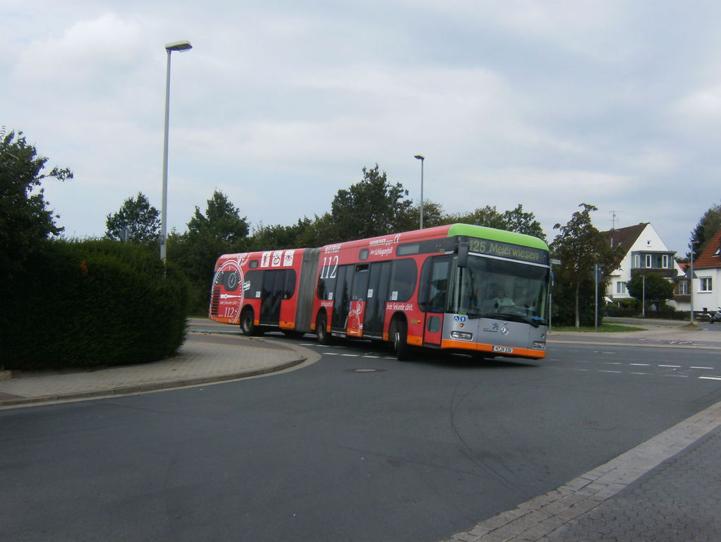 Нижняя Саксония, Mercedes-Benz O530G Irvine Citaro G № 8230