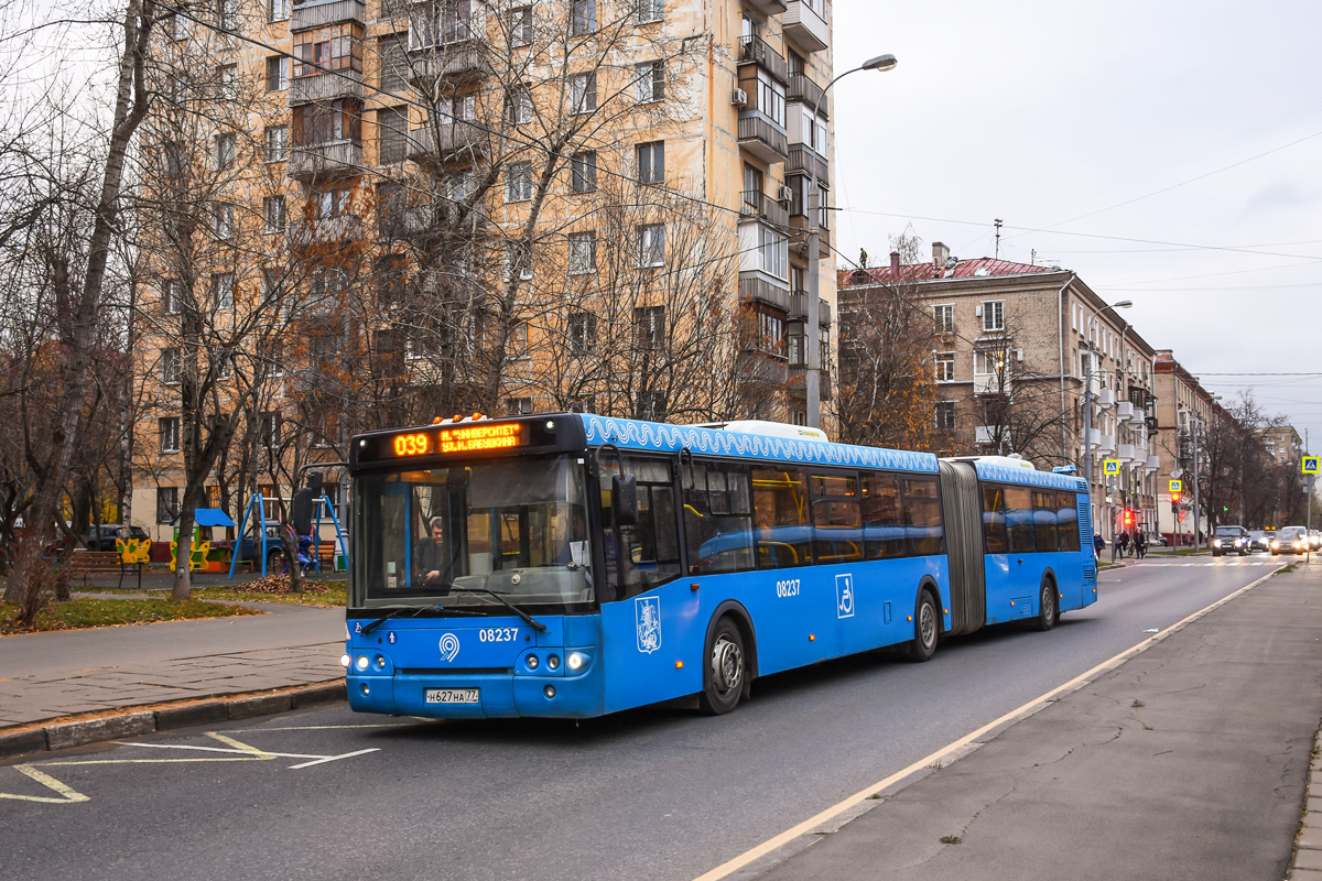 Москва, ЛиАЗ-6213.22-01 № 08237