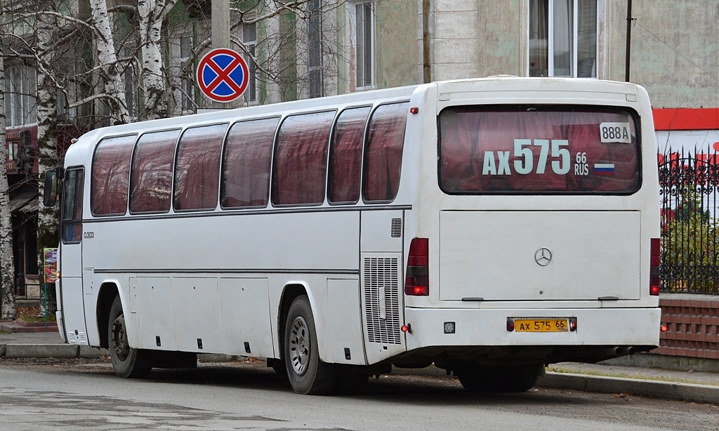 Свердловская область, Mercedes-Benz O303-15KHP-A № АХ 575 66