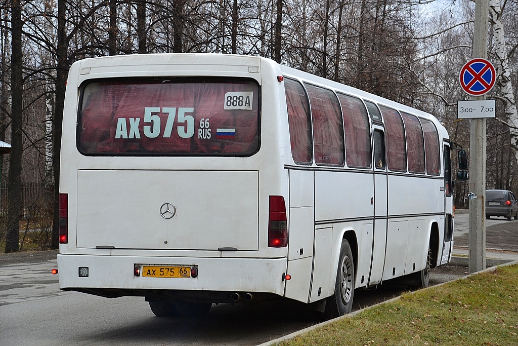 Свердловская область, Mercedes-Benz O303-15KHP-A № АХ 575 66