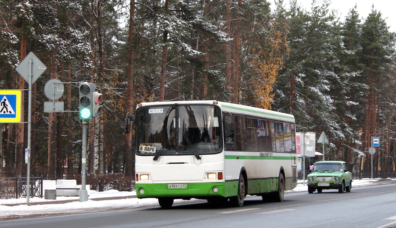 Obwód leningradzki, LiAZ-5256.53 Nr В 904 СО 47