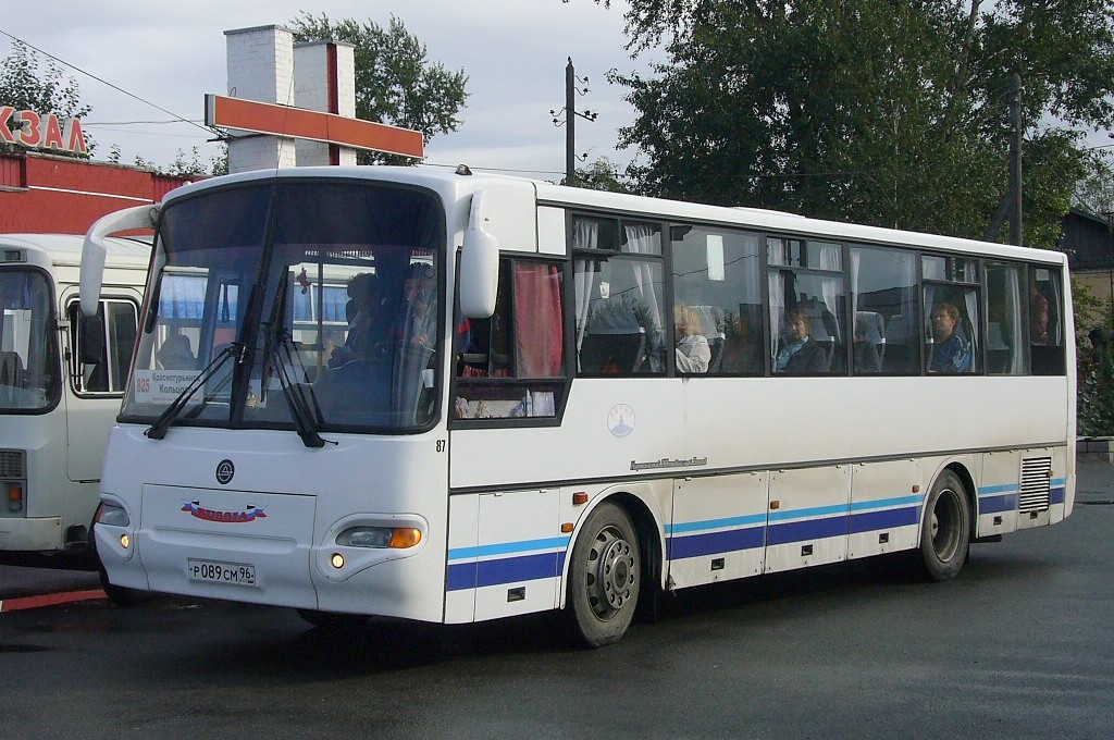 Свердловская область, КАвЗ-4238-02 № 87