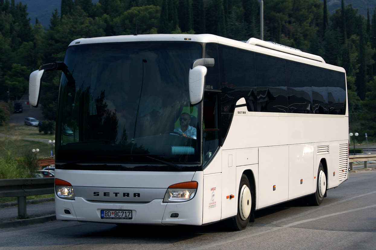 Setra s415