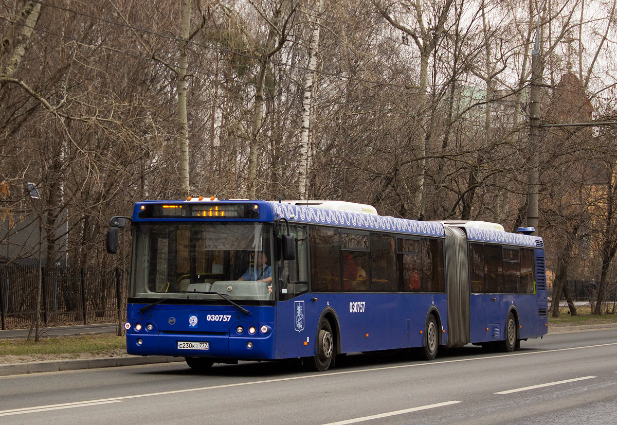 Москва, ЛиАЗ-6213.22 № 030757