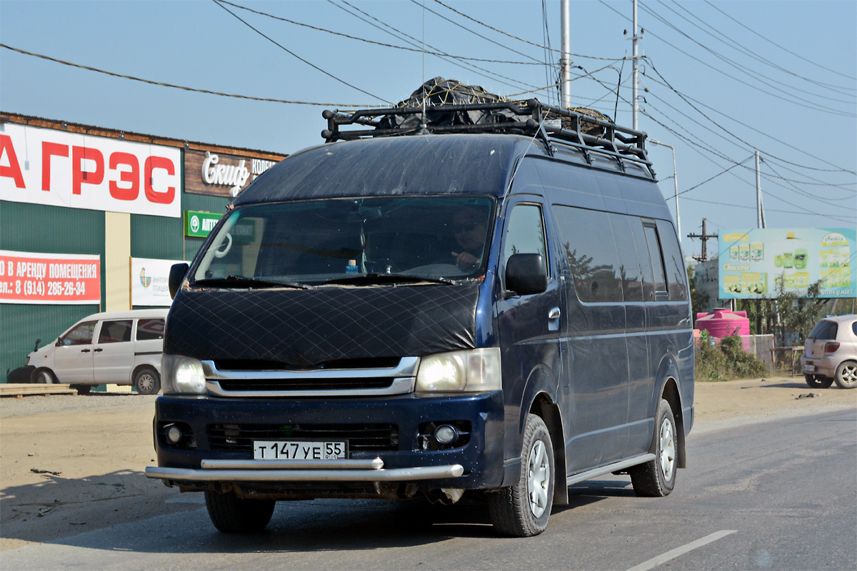 Sacha (Jakucja), Toyota HiAce TRH223L Nr Т 147 УЕ 55