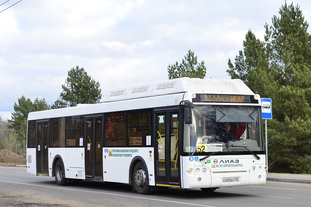 Воронежская область, ЛиАЗ-5292.67 (CNG) № Е 405 ВН 136