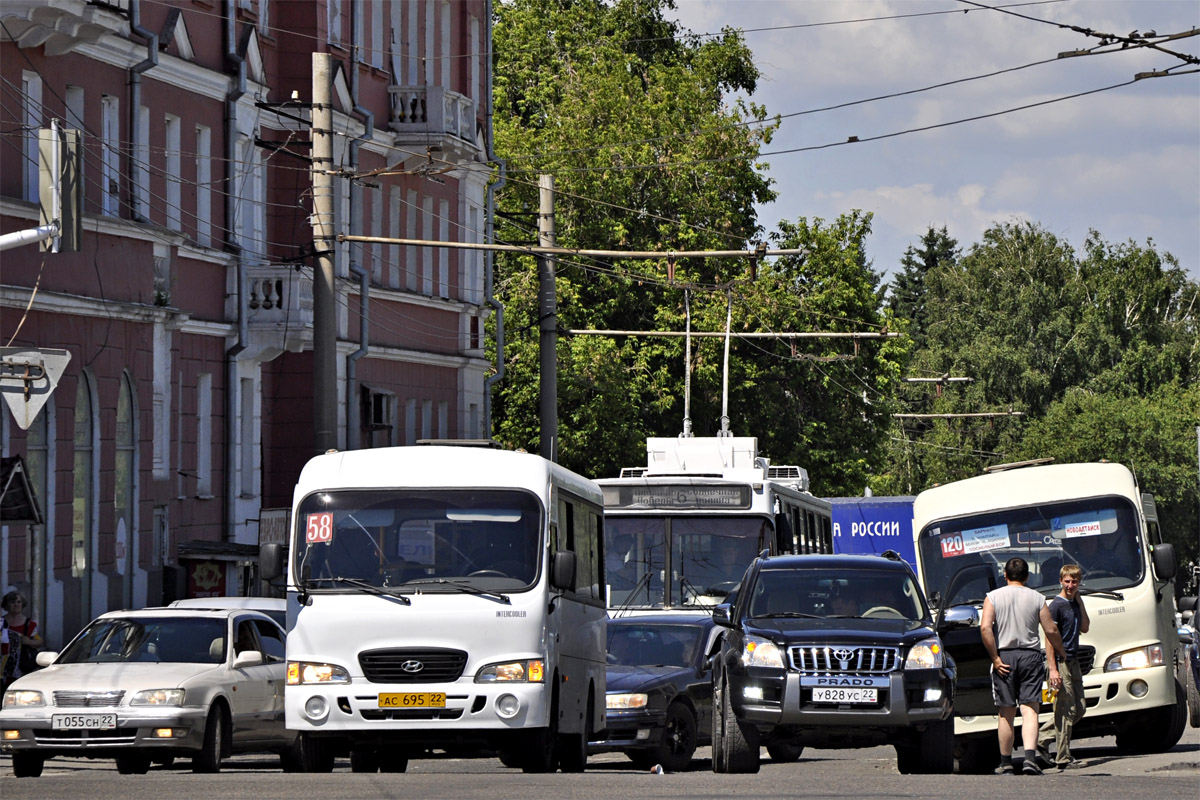 Алтайский край, Hyundai County SWB C08 (ТагАЗ) № АС 695 22