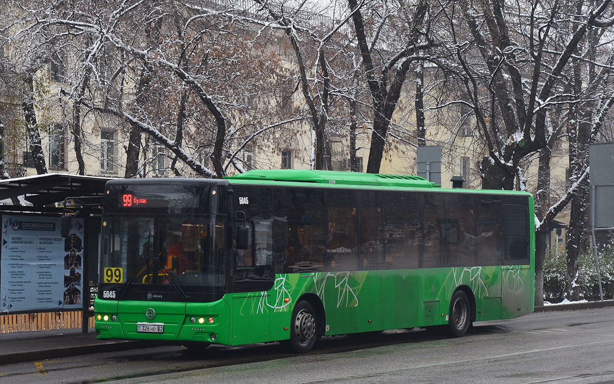 Алматы, Golden Dragon XML6125CR № 5045