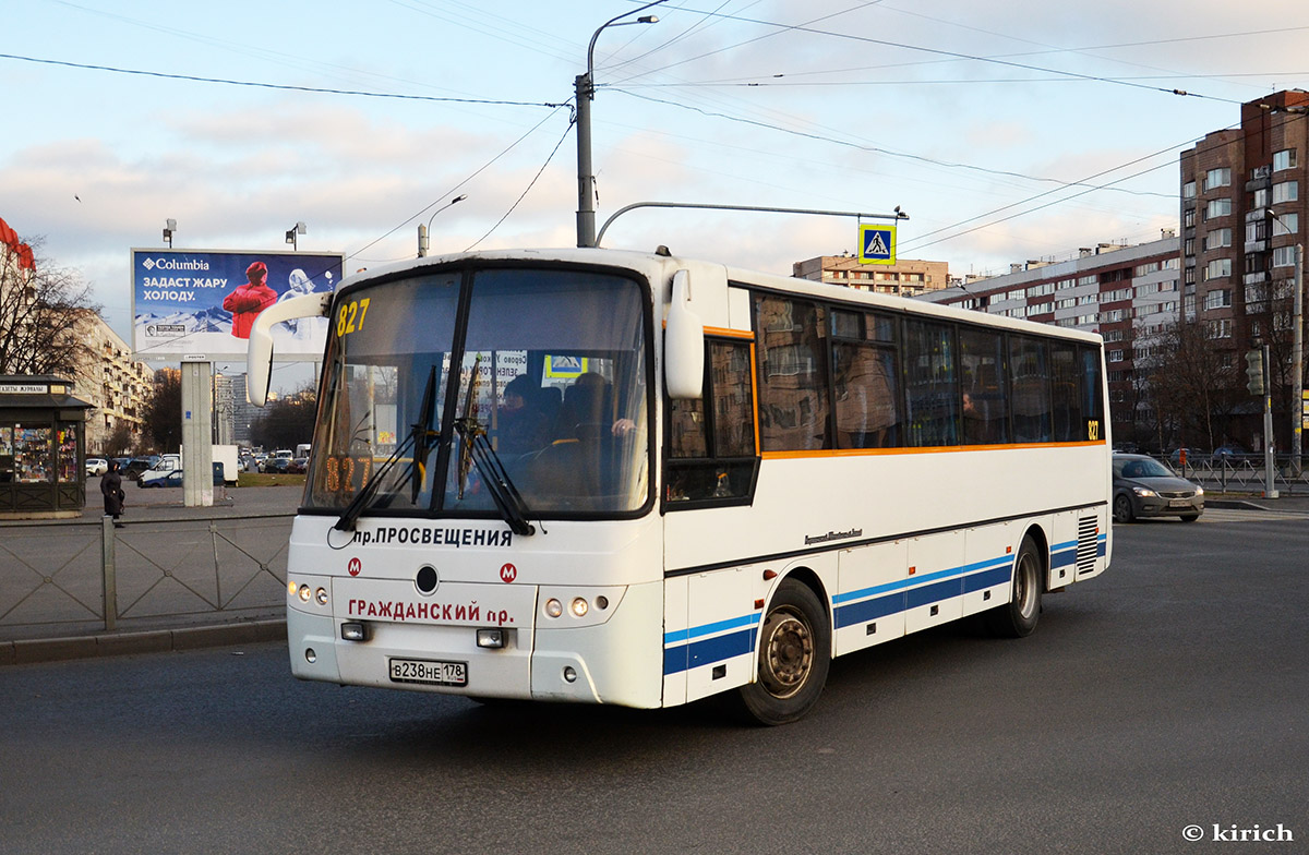 Санкт-Петербург, КАвЗ-4238-02 № В 238 НЕ 178