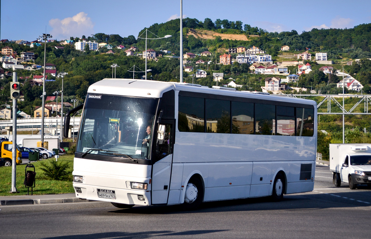 Краснодарский край, De Simon Starbus № М 091 КХ 123