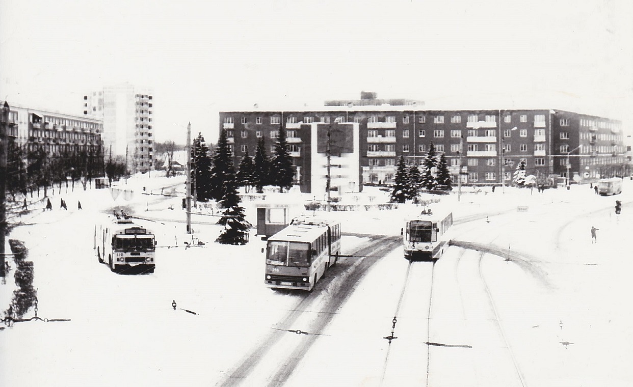 Тверская область — Городские, пригородные и служебные автобусы Твери (1990-е гг.)