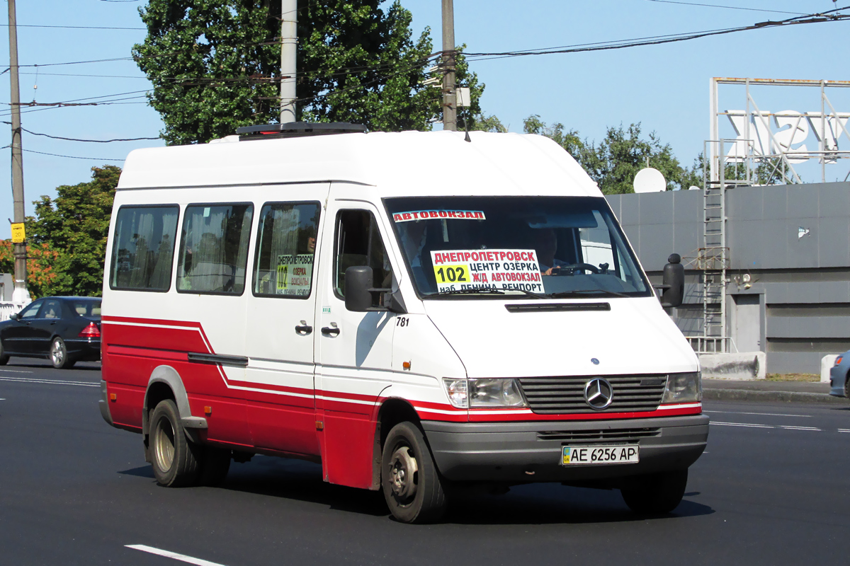 Днепропетровская область, Mercedes-Benz Sprinter W904 412D № AE 6256 AP