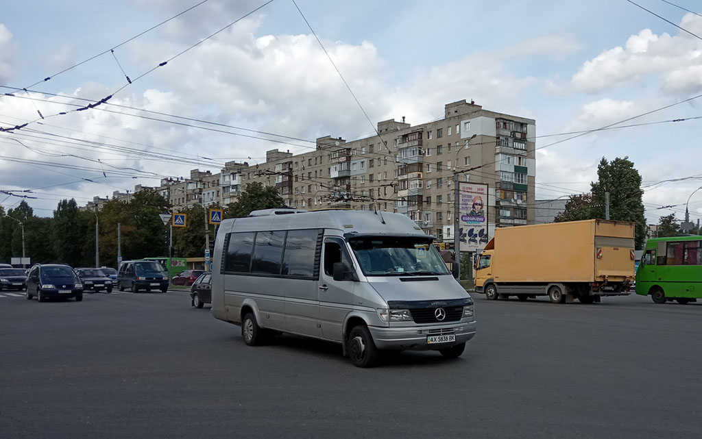 Kharkov region, Starbus Nr. AX 5838 BK