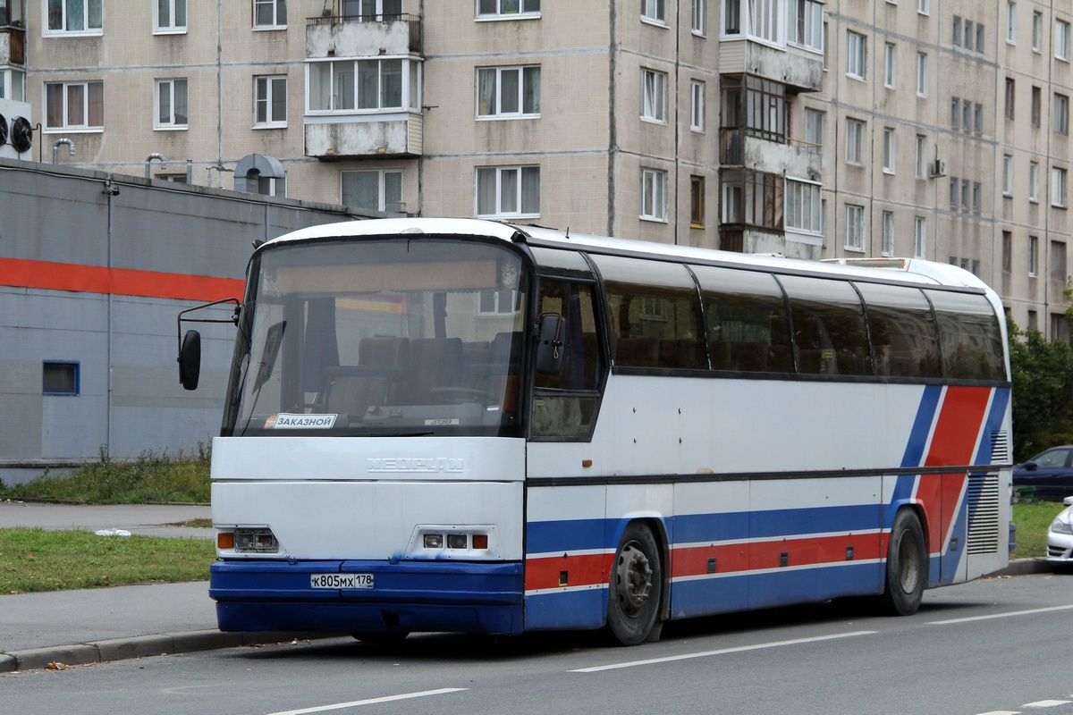 Санкт-Петербург, Neoplan N216H Jetliner № К 805 МХ 178