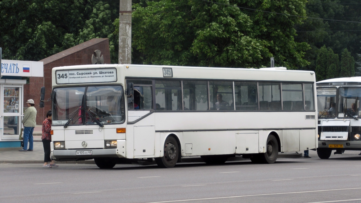 Липецкая область, Mercedes-Benz O405 № М 105 ОО 48