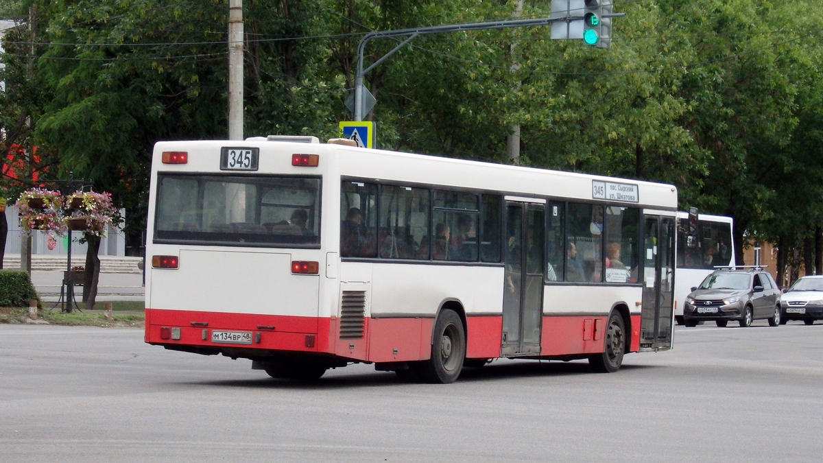 Липецкая область, Mercedes-Benz O405N2 № М 134 ВР 48