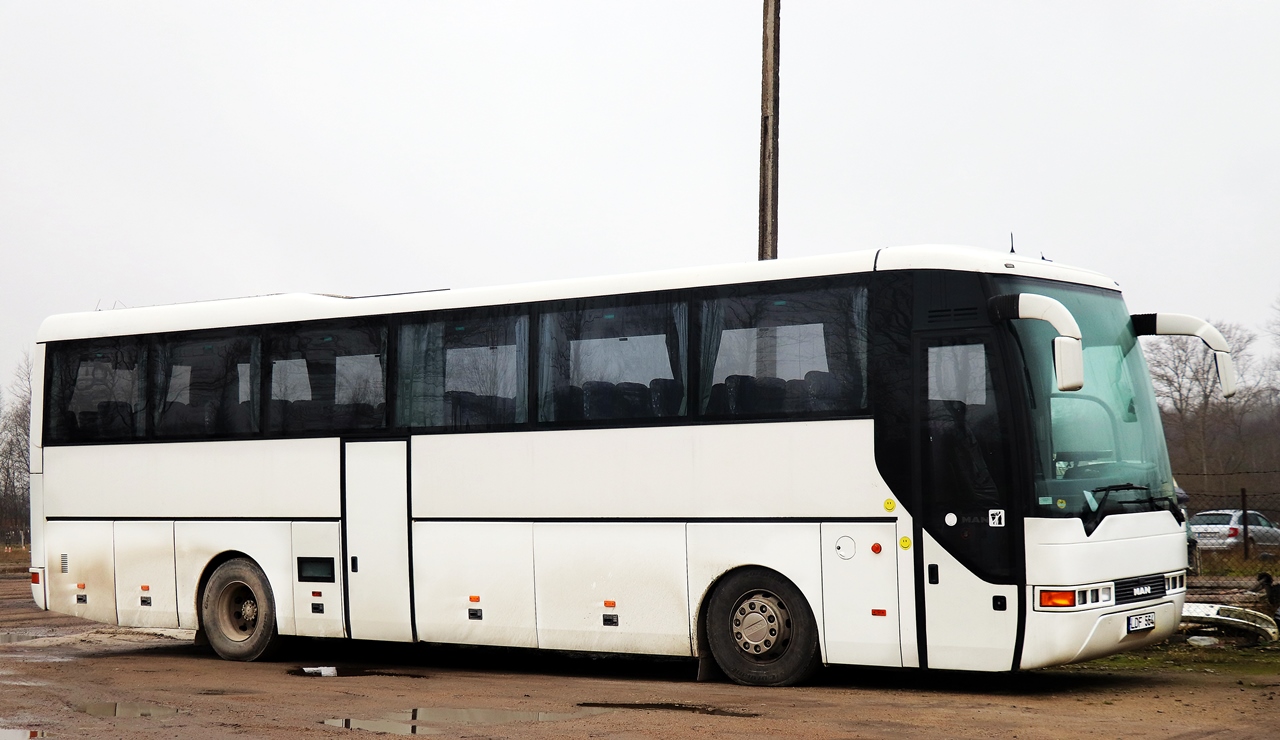 Litva, MAN A13 Lion's Coach RH402 č. LDF 564