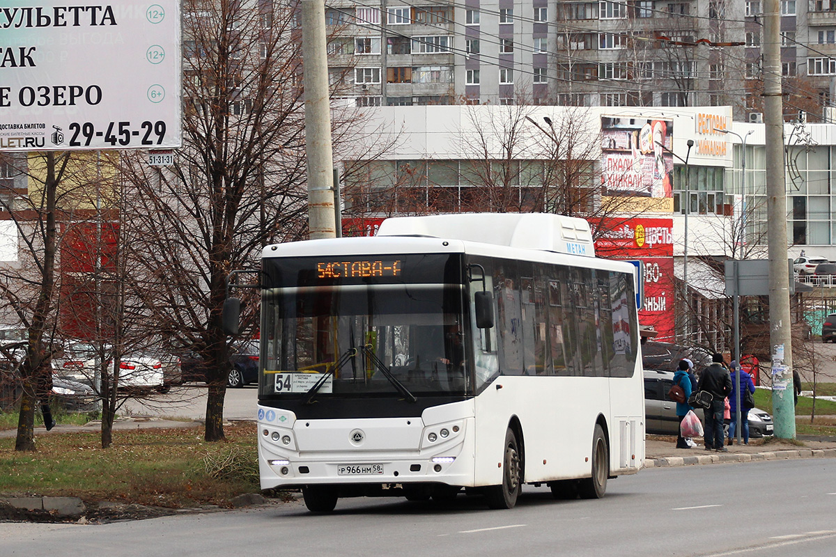 Пензенская область, КАвЗ-4270-70 № Р 966 НМ 58