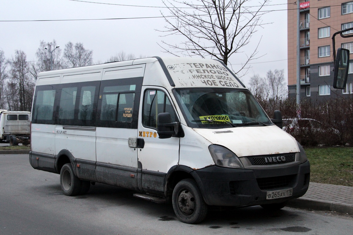 Санкт-Петербург, Нижегородец-2227UU (IVECO Daily) № В 265 АХ 178