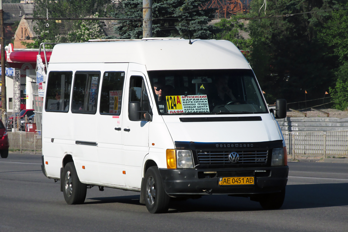 Dnepropetrovsk region, Volkswagen LT35 # AE 0451 AB