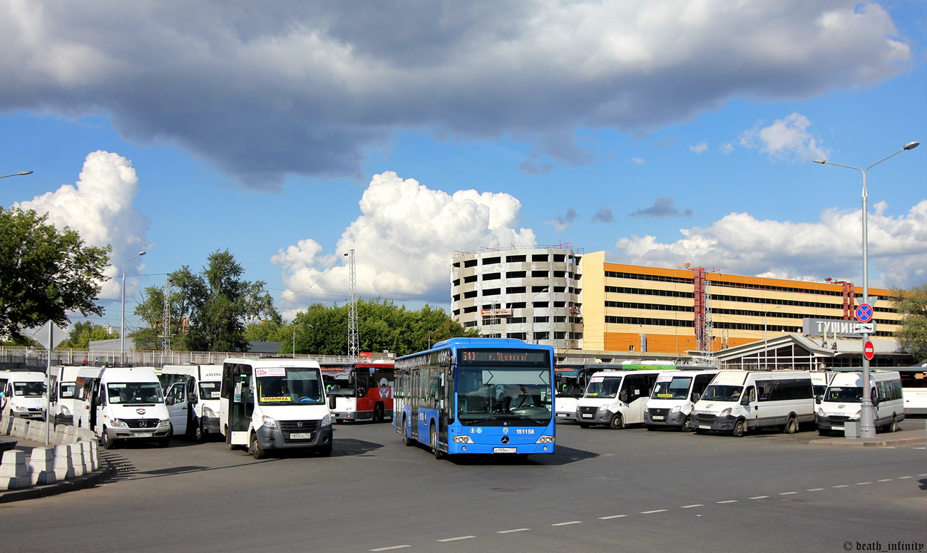 Масква, Mercedes-Benz Conecto II № 151158; Масква — Автобусные вокзалы, станции и конечные остановки