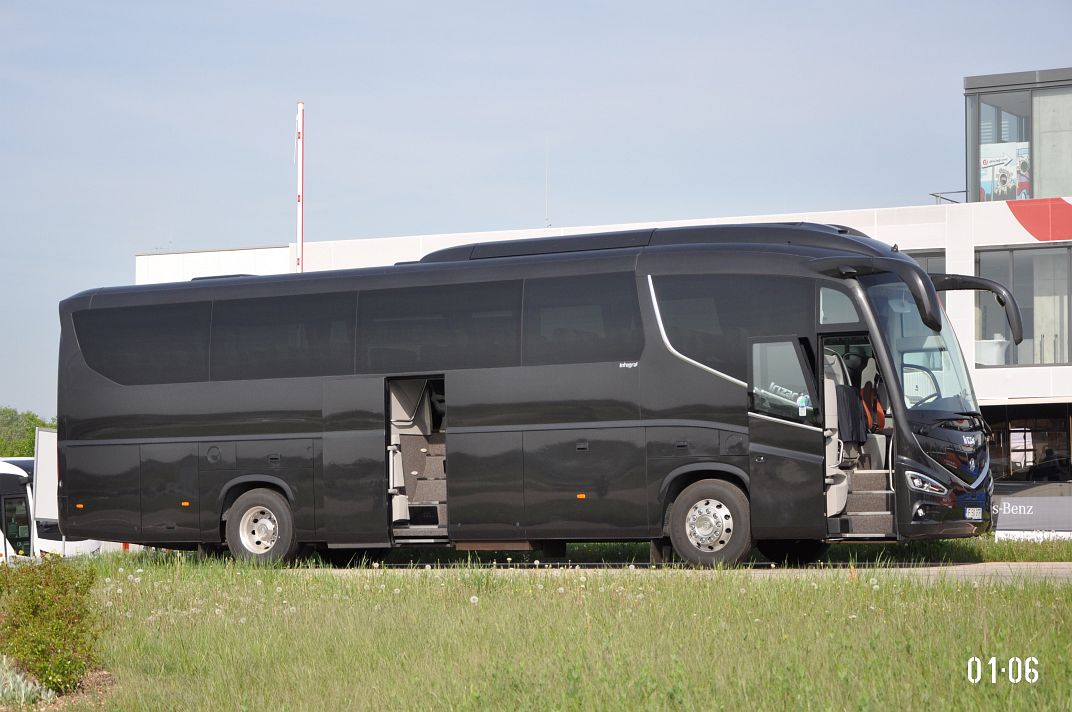 Румыния, Irizar i8 12,4 № IF 50 GTR; Венгрия — Busexpo 2018, Zsámbék