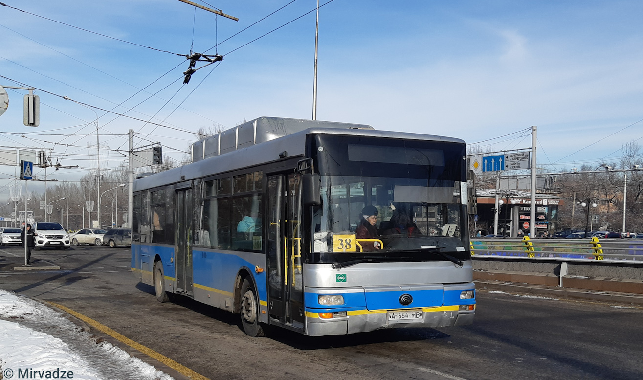 Алматы, Yutong ZK6120HGM № 010