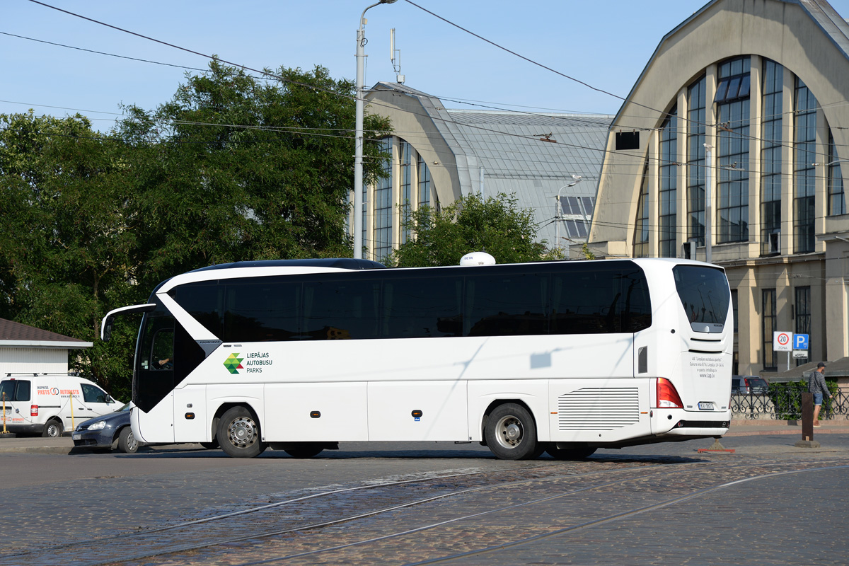 Латвия, Neoplan P21 N2216SHD Tourliner SHD № 135