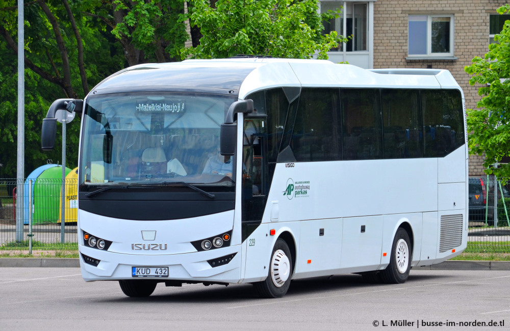 Литва, Anadolu Isuzu Visigo № 229