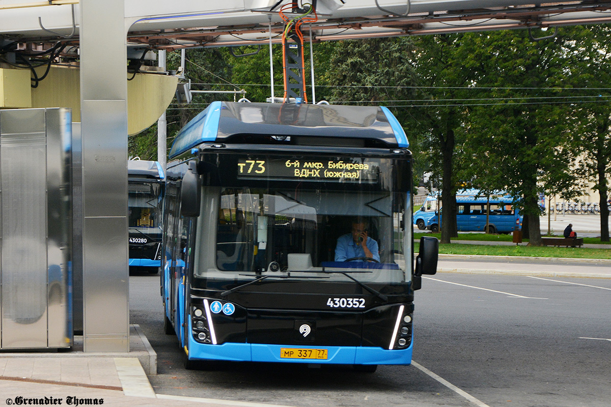 Moscow, LiAZ-6274 # 430352