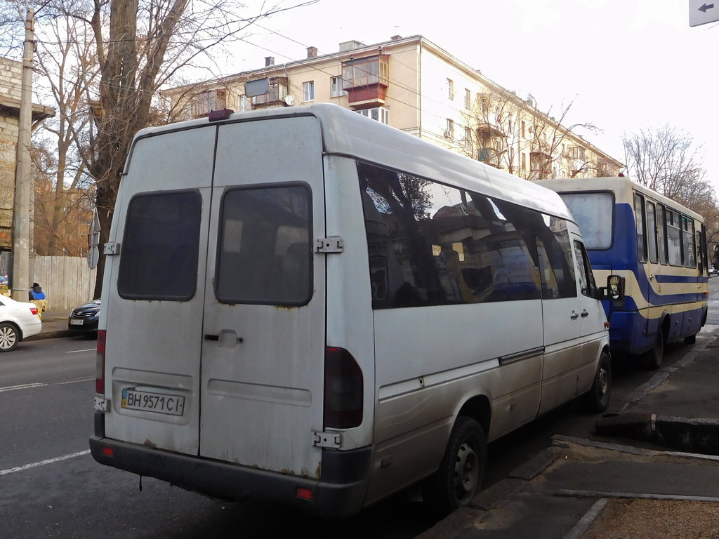 Одесская область, Mercedes-Benz Sprinter W903 313CDI № BH 9571 CI