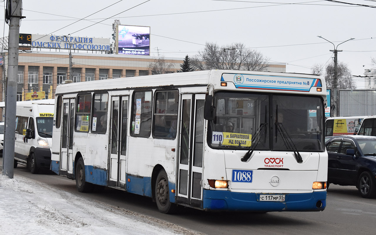 Obwód omski, LiAZ-5256.40 Nr 1088