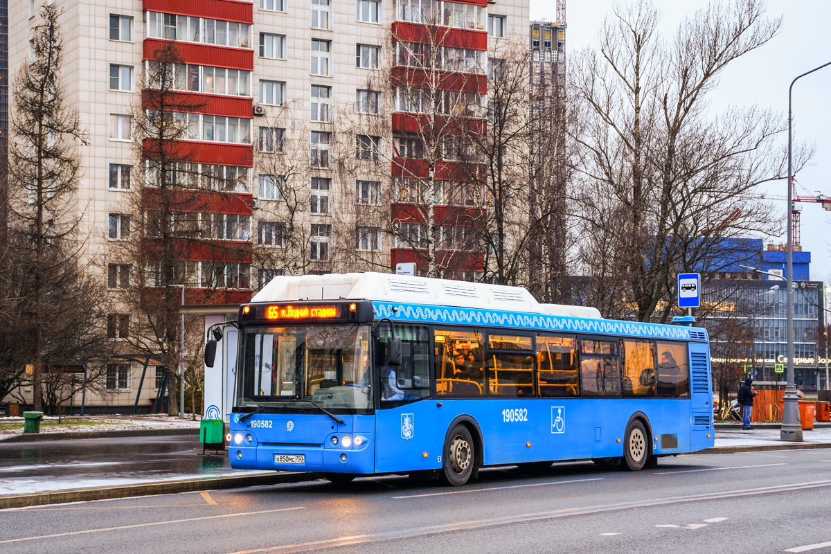 Moscow, LiAZ-5292.67 (CNG) # 190582