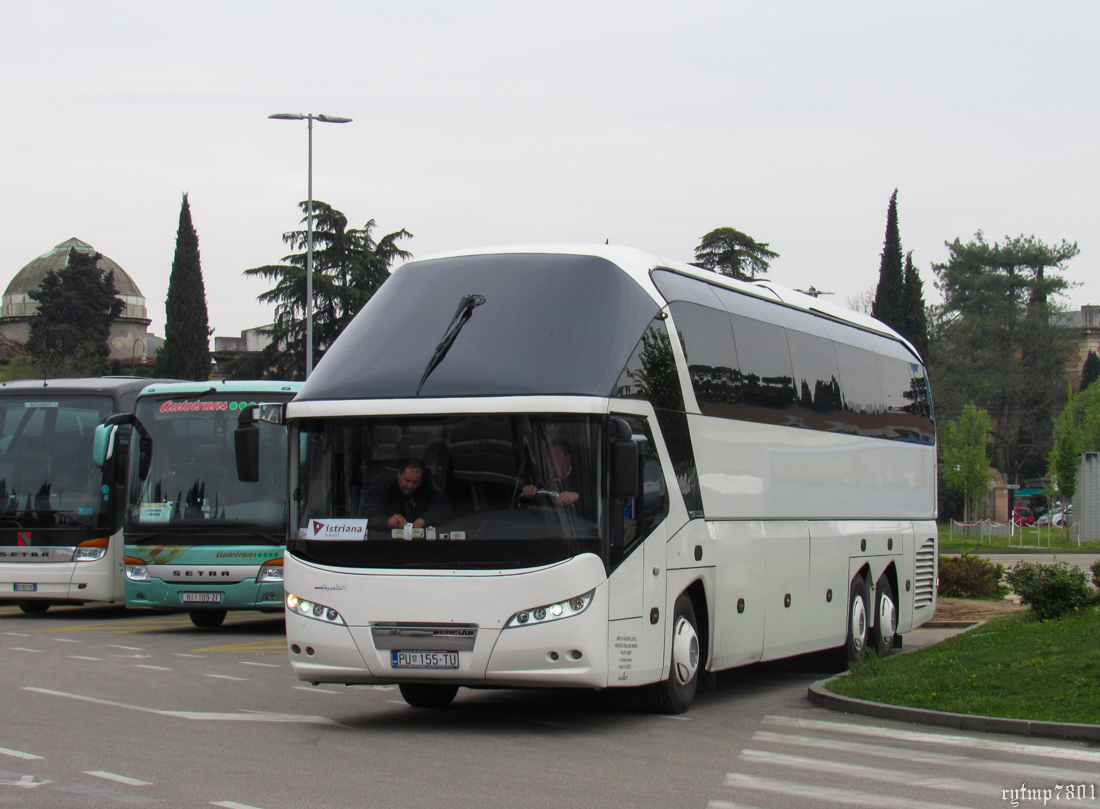 Horvátország, Neoplan P12 N5218/3SHDL Starliner L sz.: PU 155-TU