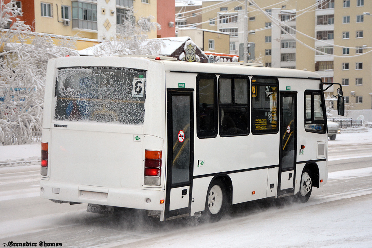 Саха (Якутия), ПАЗ-320302-22 № УХ 329 77