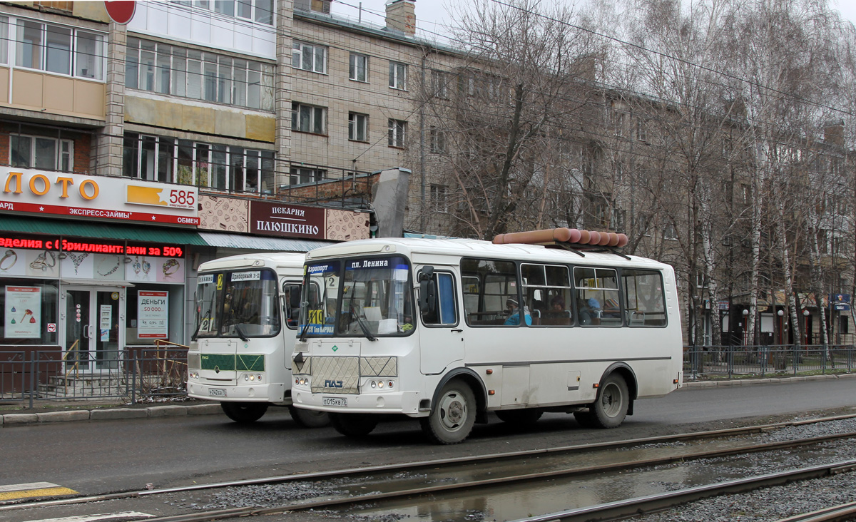 Томская область, ПАЗ-32054 № Е 015 КВ 70